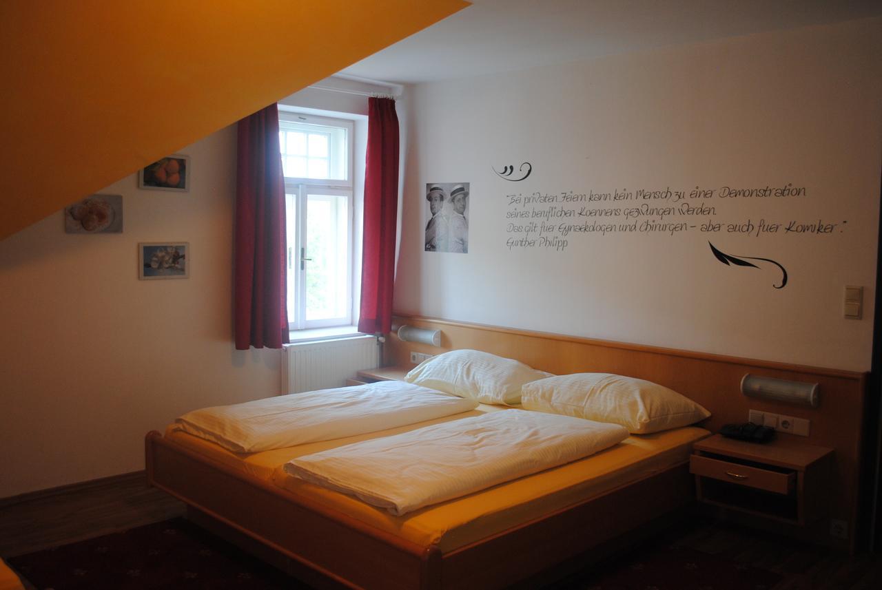 Hotel Mariandl Spitz an der Donau Exterior foto